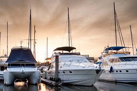 Marine_Fabrics_Photo_Boats_Parked